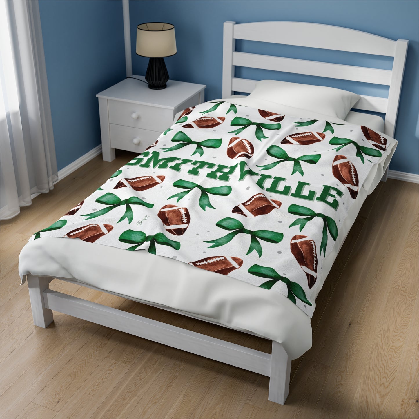 Smithville Bow Blanket