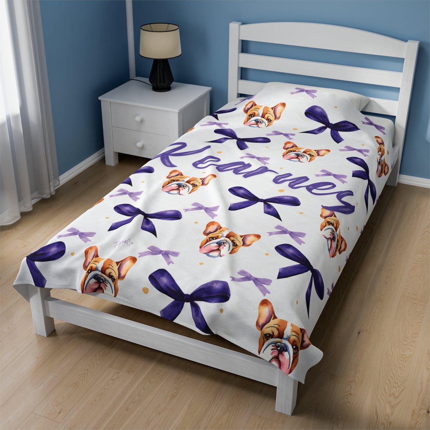 Bulldog Bow Blanket